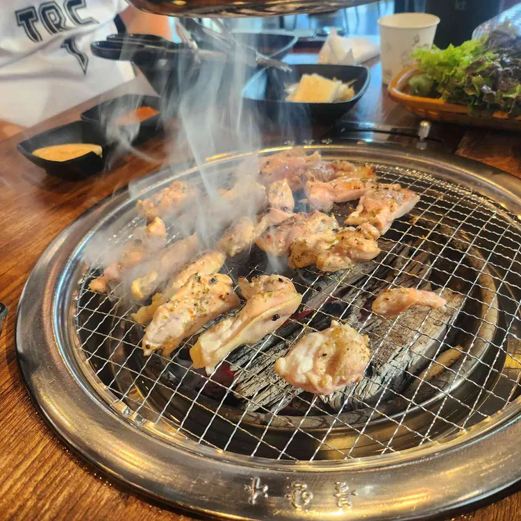 토닭토닭 숯불닭갈비 사진 1