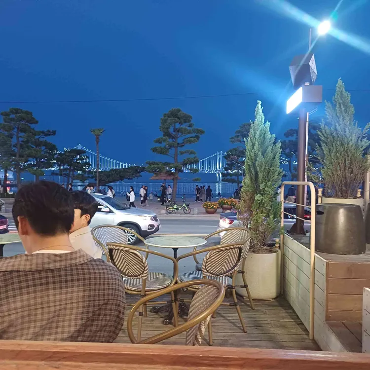 까사부사노 테라스 대표 사진