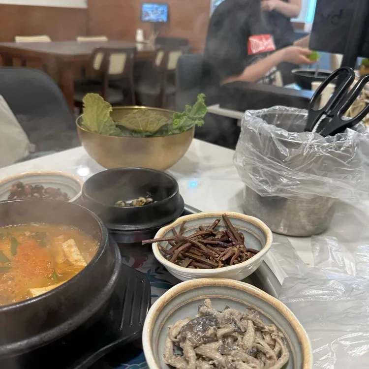지금식당 제철쌈밥 대표 사진