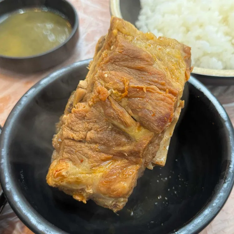 첨단돌솥감자탕 사진 2