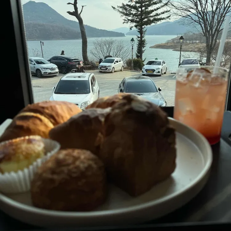 더 대청호 대표 사진