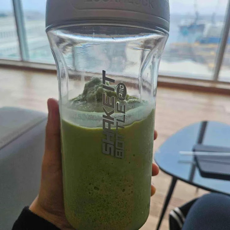 블루샥 대표 사진