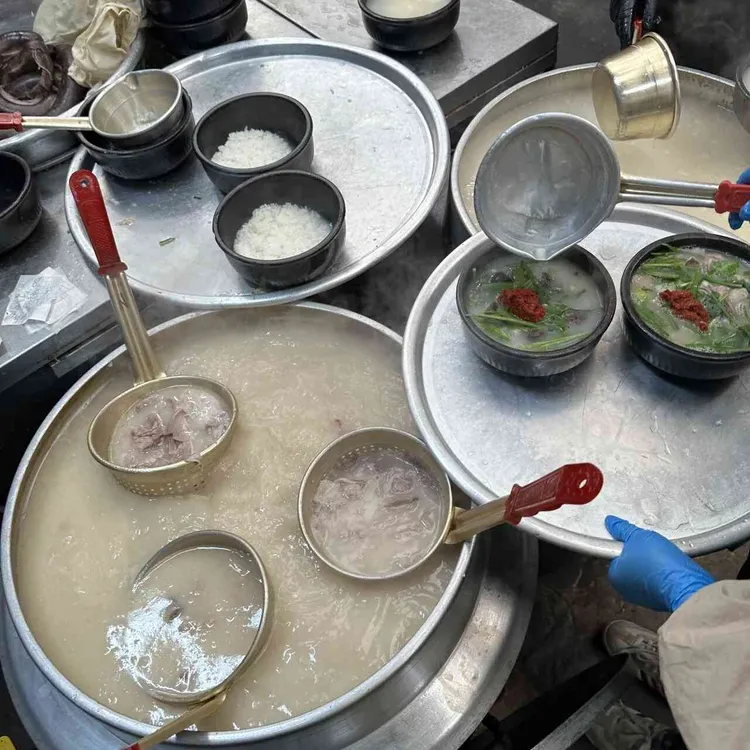 재기돼지국밥 사진 2
