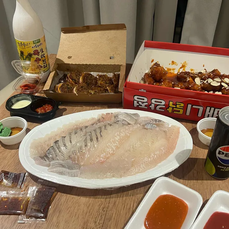 동해바다횟집 대표 사진