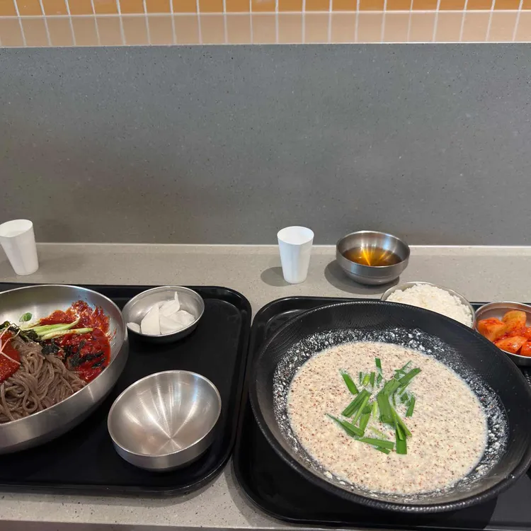 고씨네동해막국수 대표 사진