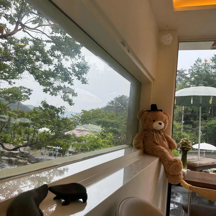 하동행궁 카페 대표 사진