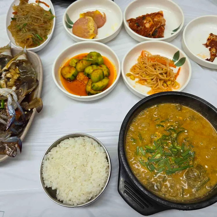굴다리쉼터시즌투식당 대표 사진