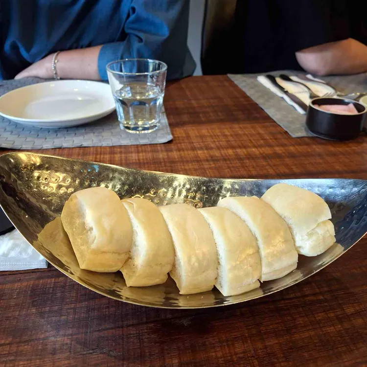 The Lounge 대표 사진