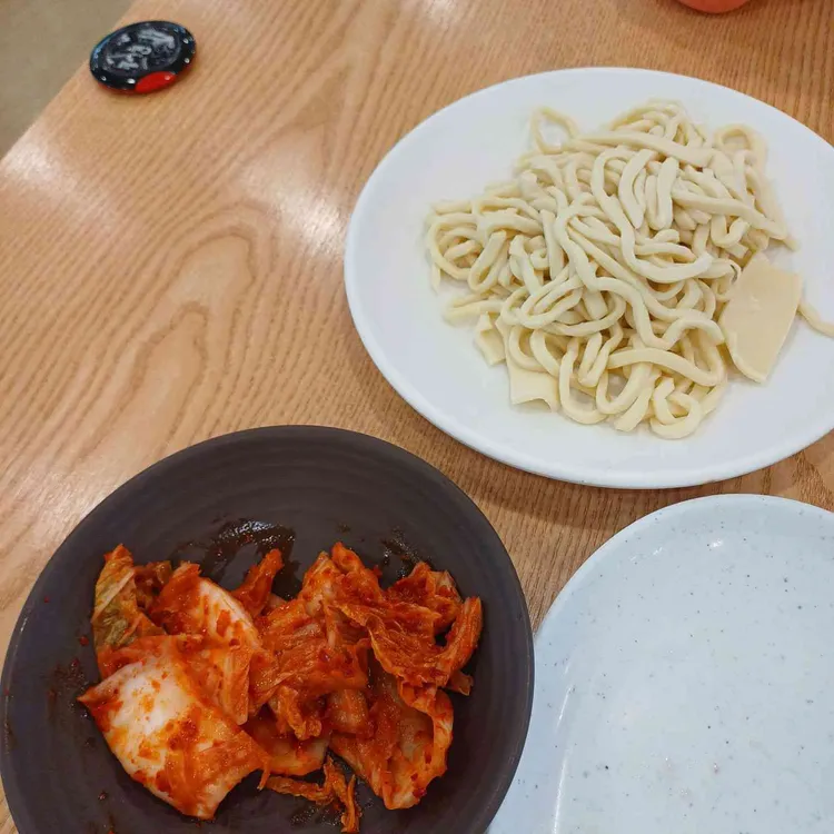 얼크니손칼국수 사진 2