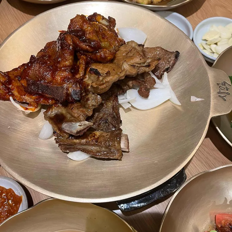 상무옥숯불갈비 사진 1
