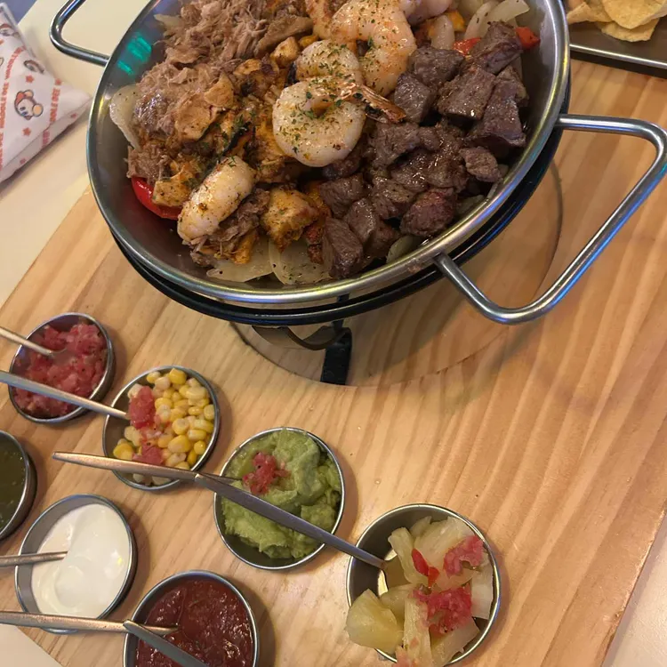 더맨타코 대표 사진