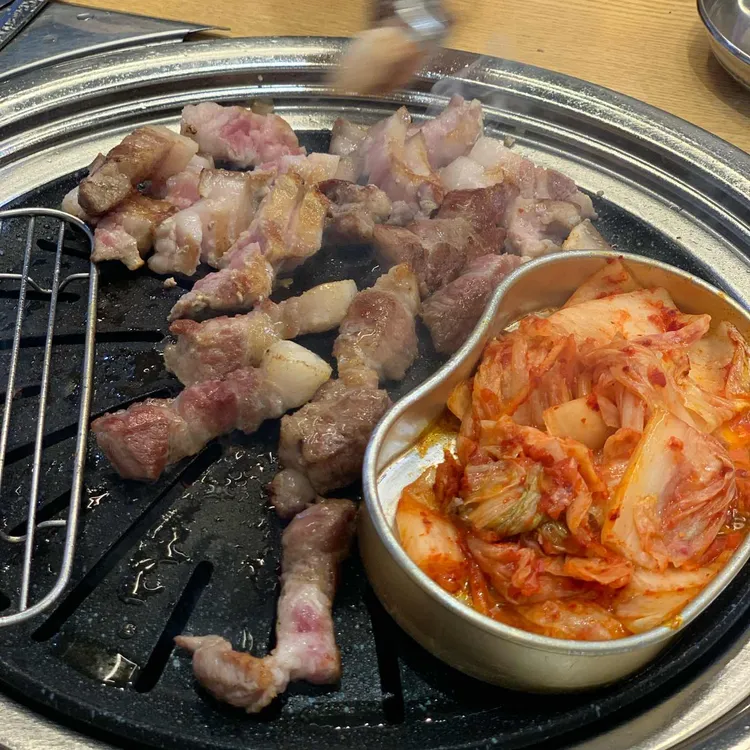 진안흑돼지농장 대표 사진