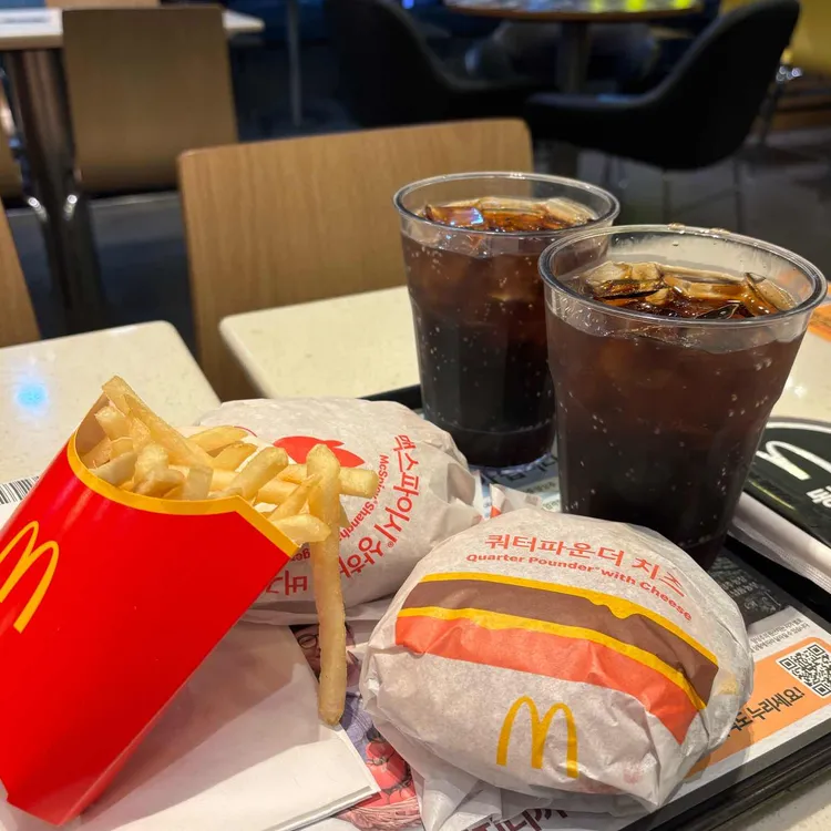 맥도날드 대표 사진