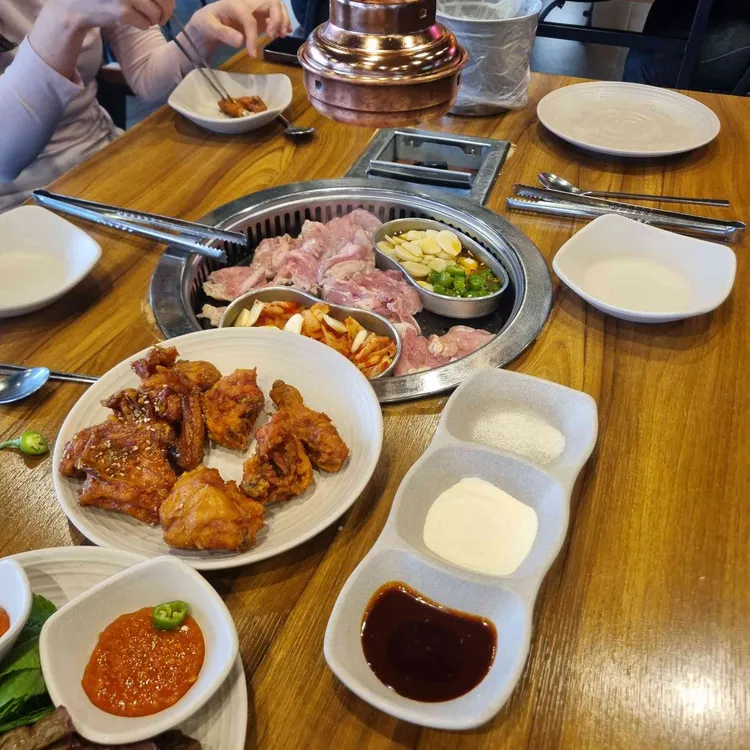 사계진미숯불닭갈비 사진 1