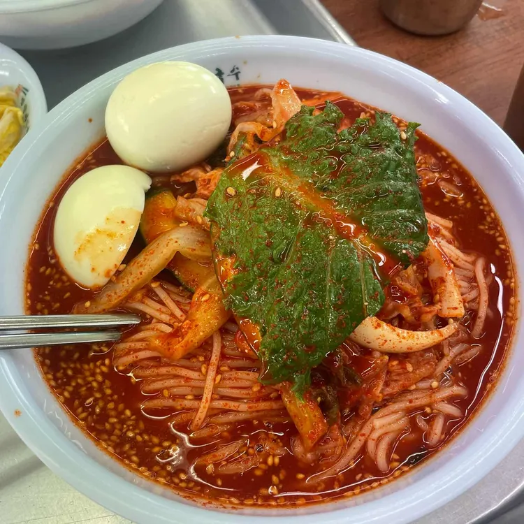 망향비빔국수 사진 2