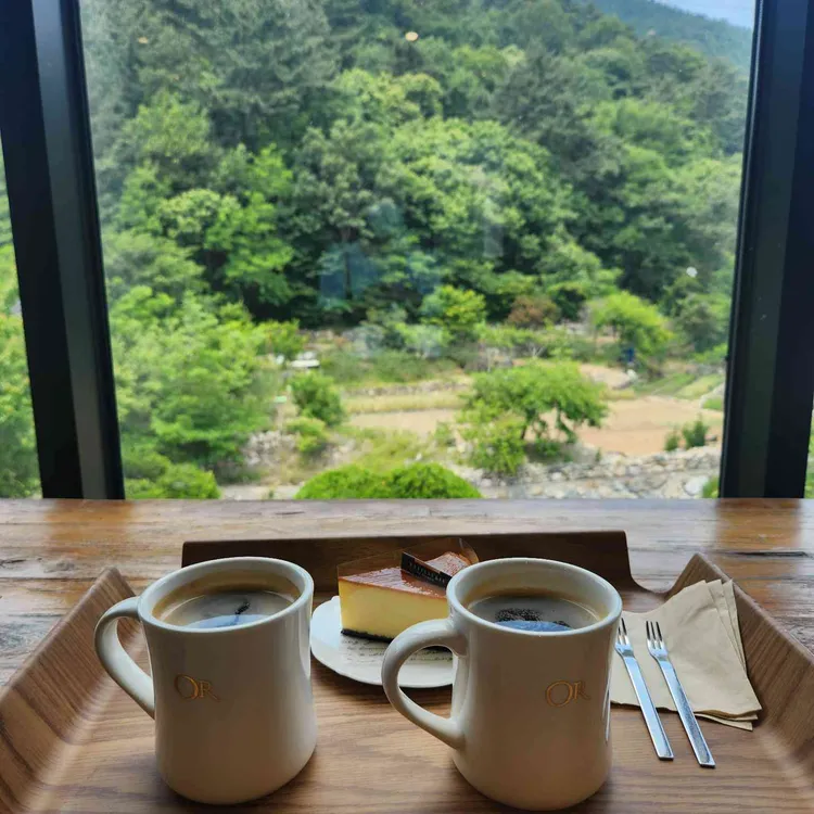 올 카페 대표 사진