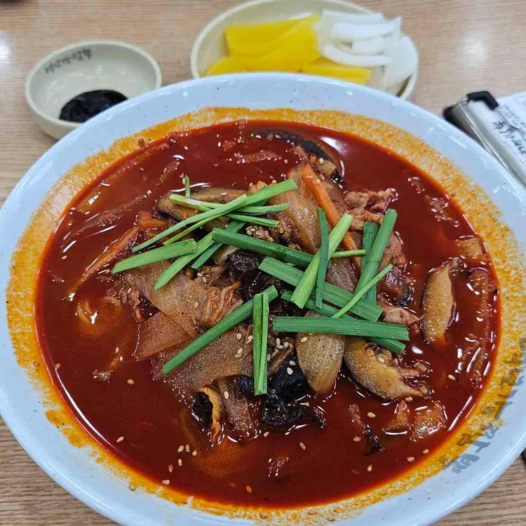 백년가 짬뽕 사진 1