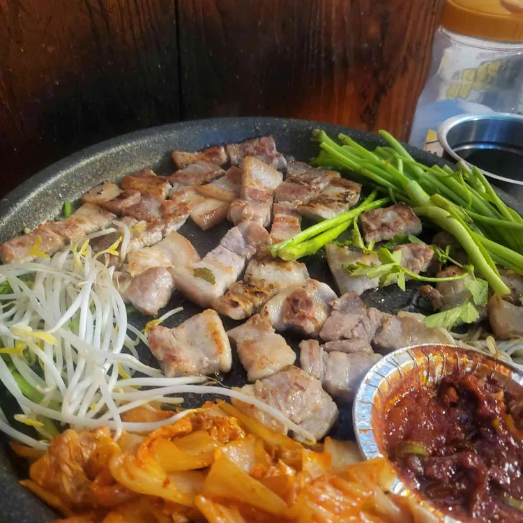 원동미나리삼겹살 사진 2