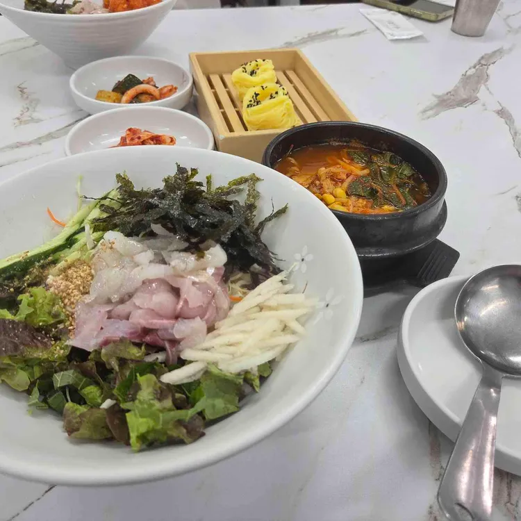 장보고회수산 대표 사진