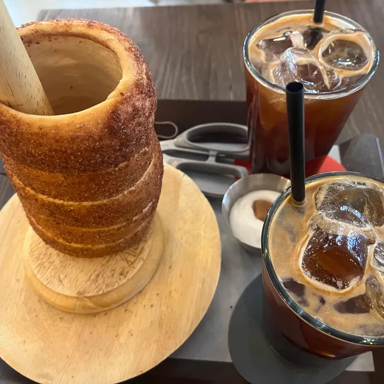 카페 폴 대표 사진