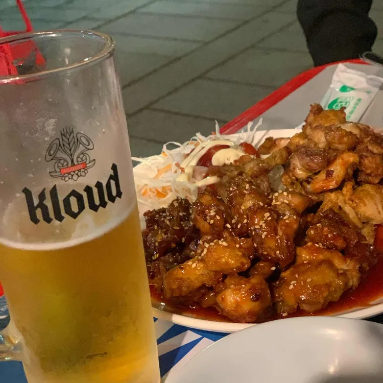 치킨하우스 사진 1