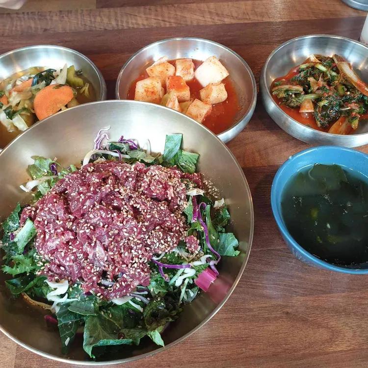 가족식탁 대표 사진