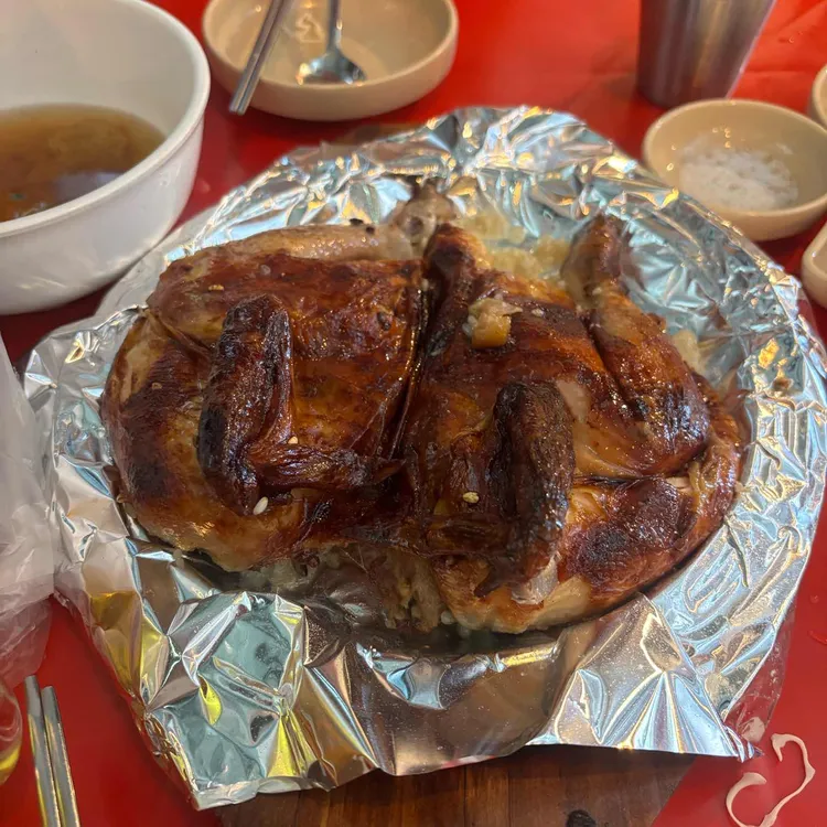 꼬끼오 장작구이 사진 1
