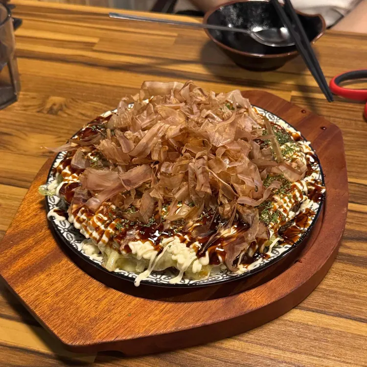 멧챠 우마이 대표 사진