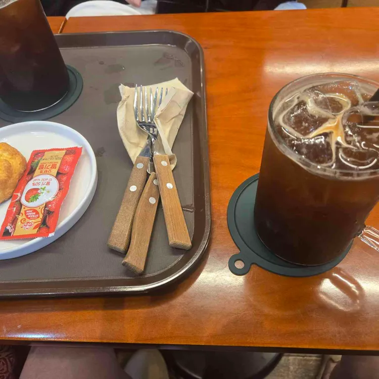 일용할커피 대표 사진