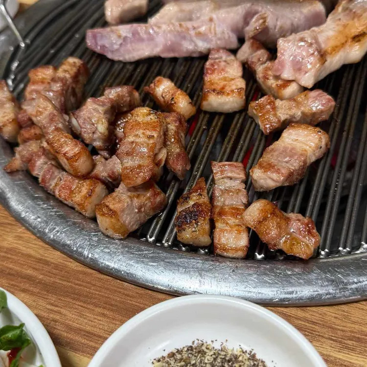 연방죽참숯불구이 대표 사진