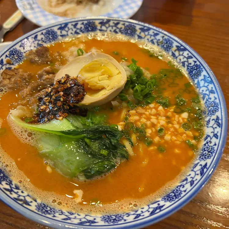 진허우 대표 사진