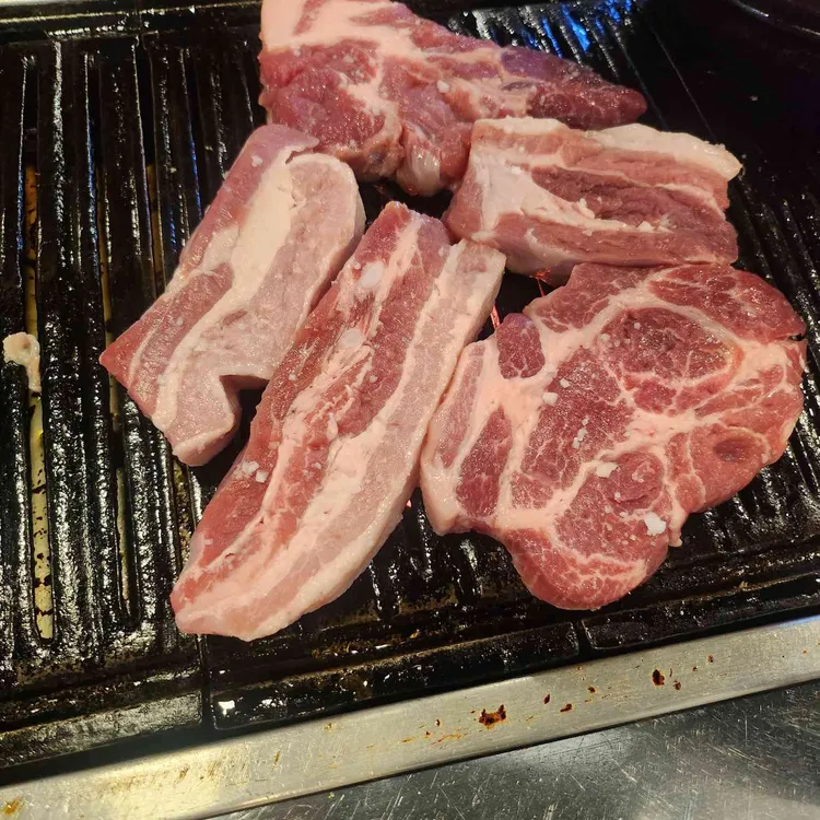 연탄생고기집 대표 사진