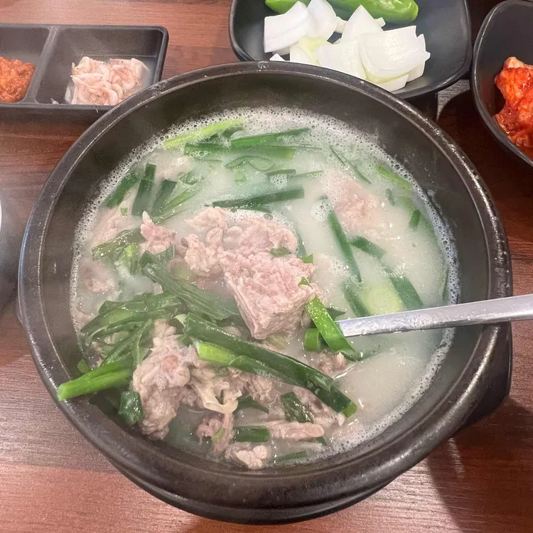 또와야지 돼지국밥 대표 사진