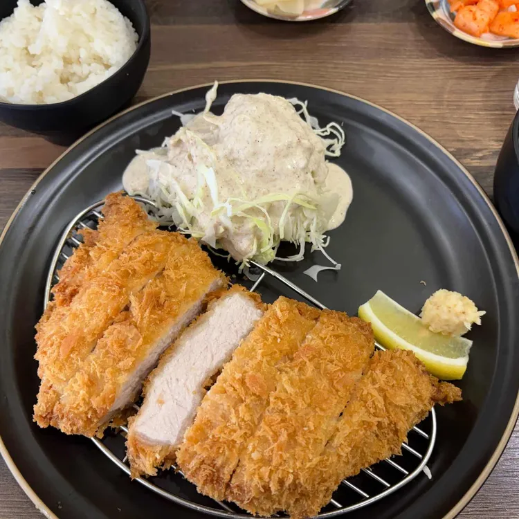 돈랩 대표 사진