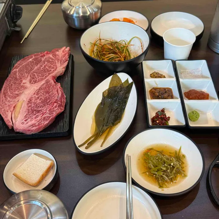 한우집 투뿔사위 대표 사진
