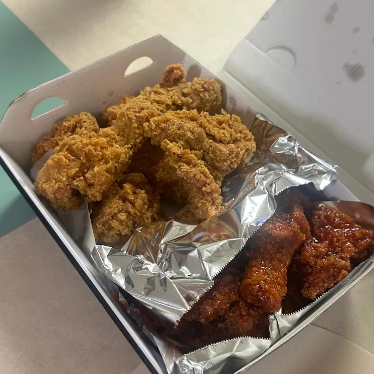 BBQ치킨 대표 사진