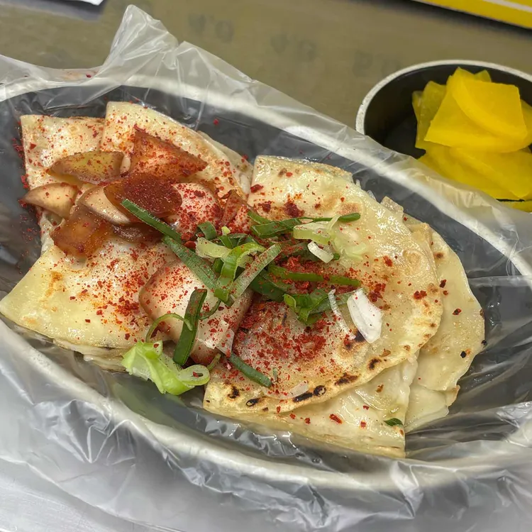 미성당 납작만두 대표 사진