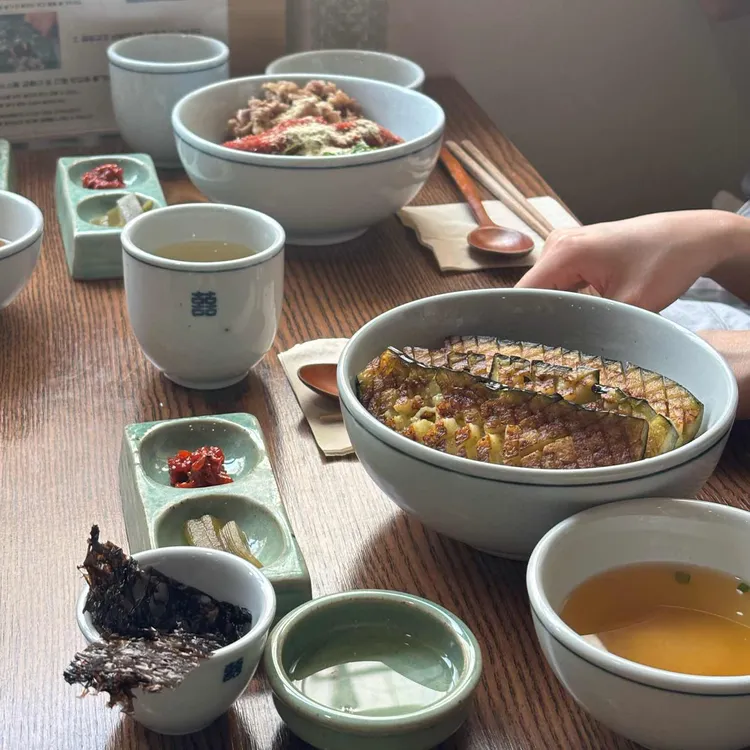 향택 대표 사진