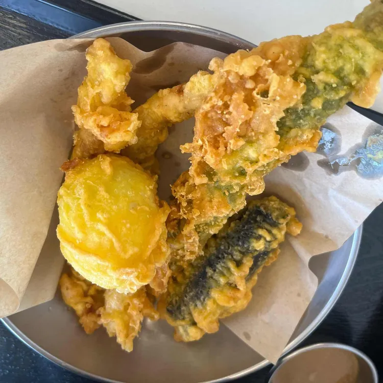 180도씨 대표 사진