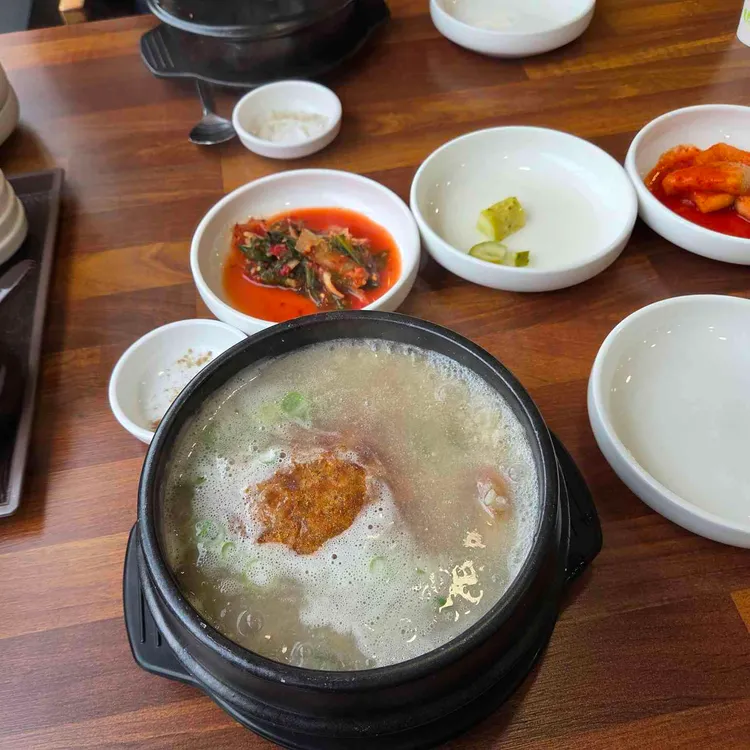 이우철한방누룽지삼계탕 대표 사진