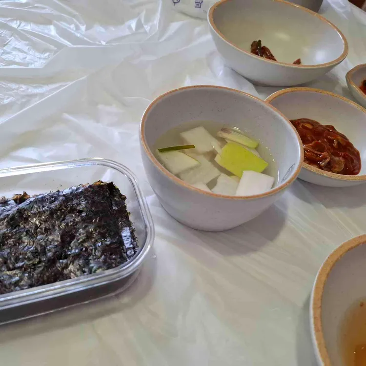 큰마을영양굴밥 대표 사진
