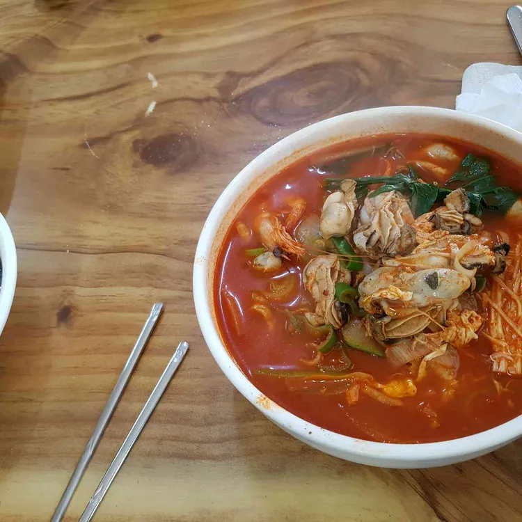 동서식당 사진 1