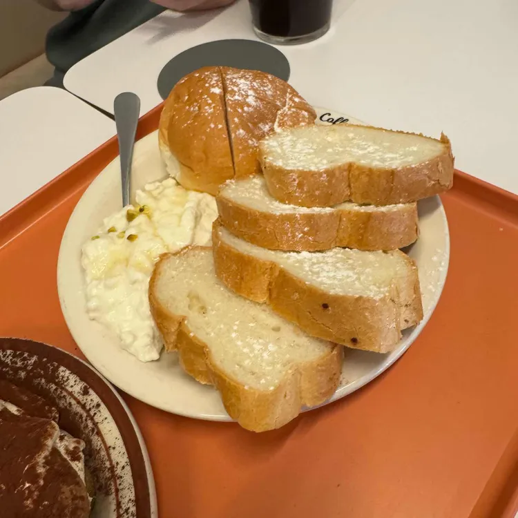 커피매거진 대표 사진