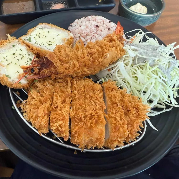돈72 대표 사진