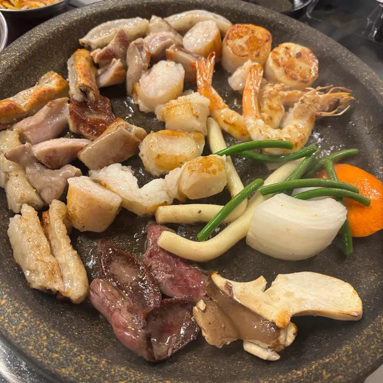 동춘돌곱창 대표 사진