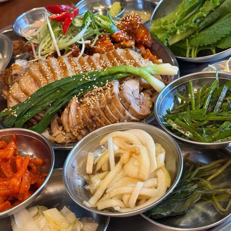 완미족발 대표 사진