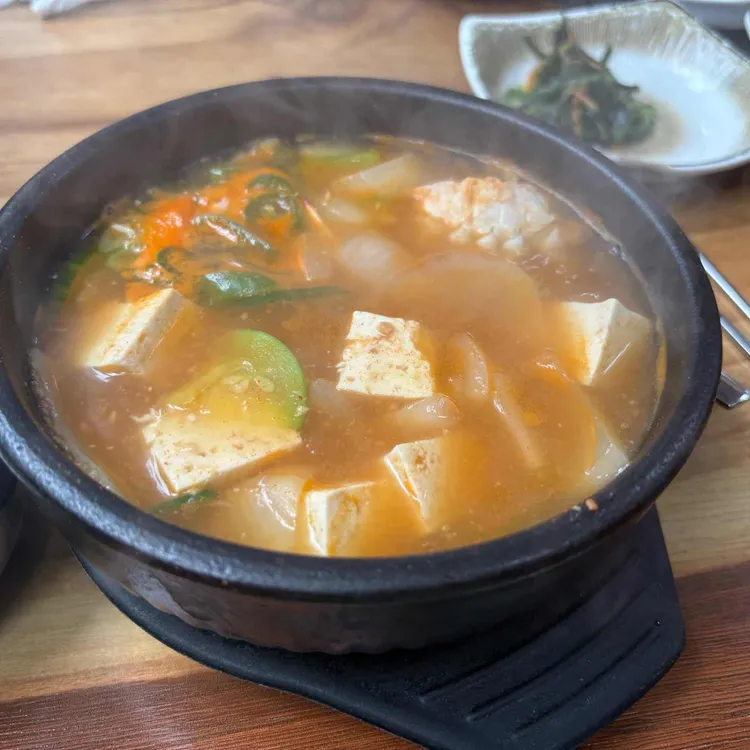 고향집뚝배기 대표 사진