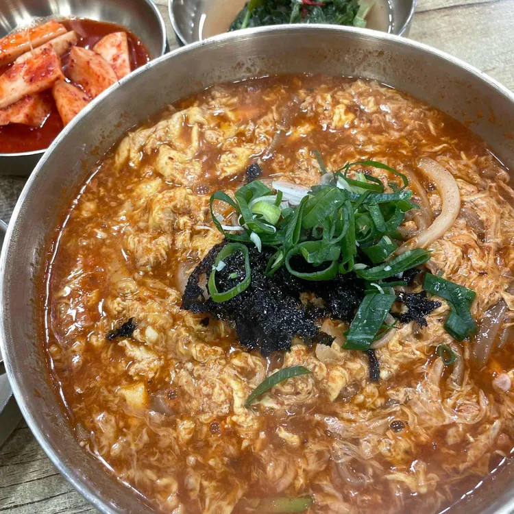 홍두깨본칼국수 대표 사진