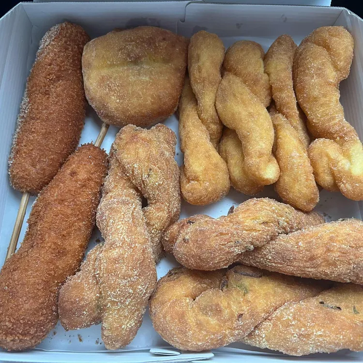 백한철꽈배기&식빵 사진