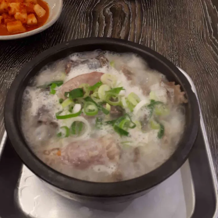 팽현숙 옛날순대국 대표 사진